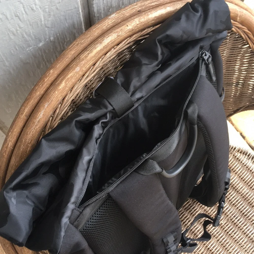 Oakley ~ Utility Rolled Up Backpack Unisex Durable Rucksack $120 NWT